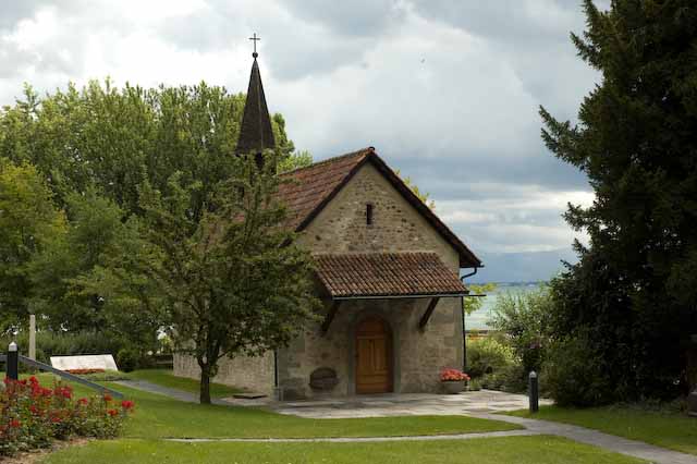 Die kleine St. Gallus-Kapelle in einer hübschen Grünanlage, Arbon. Foto © Barbara Hutzl-Ronge