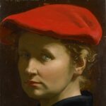 Direkt auf den Betrachter gerichtet sind die grünen Augen von Ottilie Roederstein. Die Malerin trägt einen schwarzen Kittel und ein knallrotes französisches Beret, unter das sie ihre rotblonden Locken gesteckt hat. 